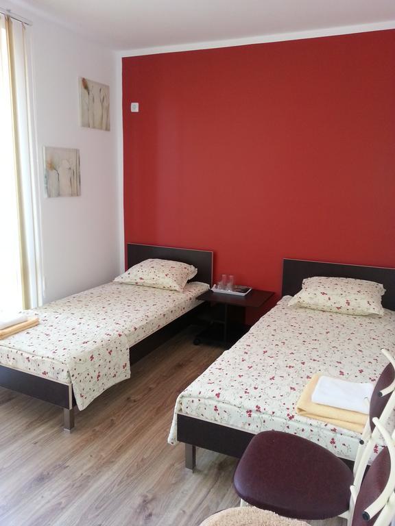Guest House Nedelchevi بريمورسكو الغرفة الصورة